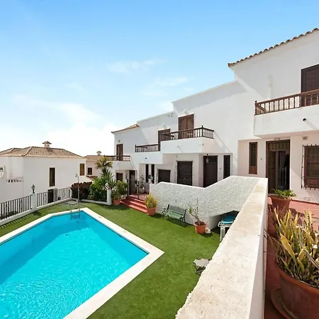 Casa Sarita - Well Maintained House In With Pool Chalet Chayofa