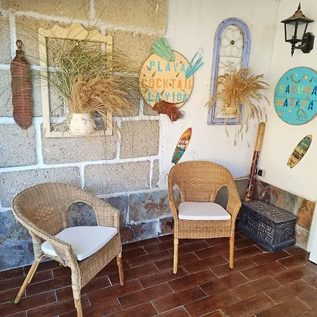 Casa Sarita - Well Maintained House In With Pool شاليه *