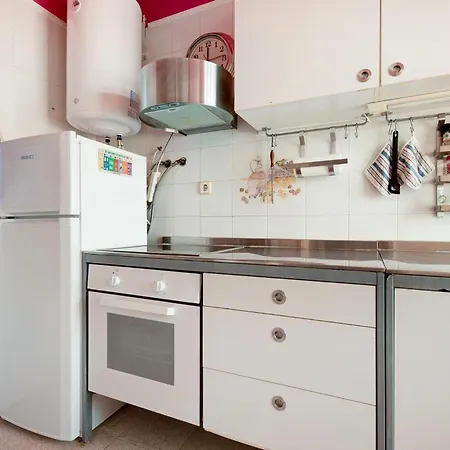 شاليه Casa Sarita - Well Maintained House In With Pool